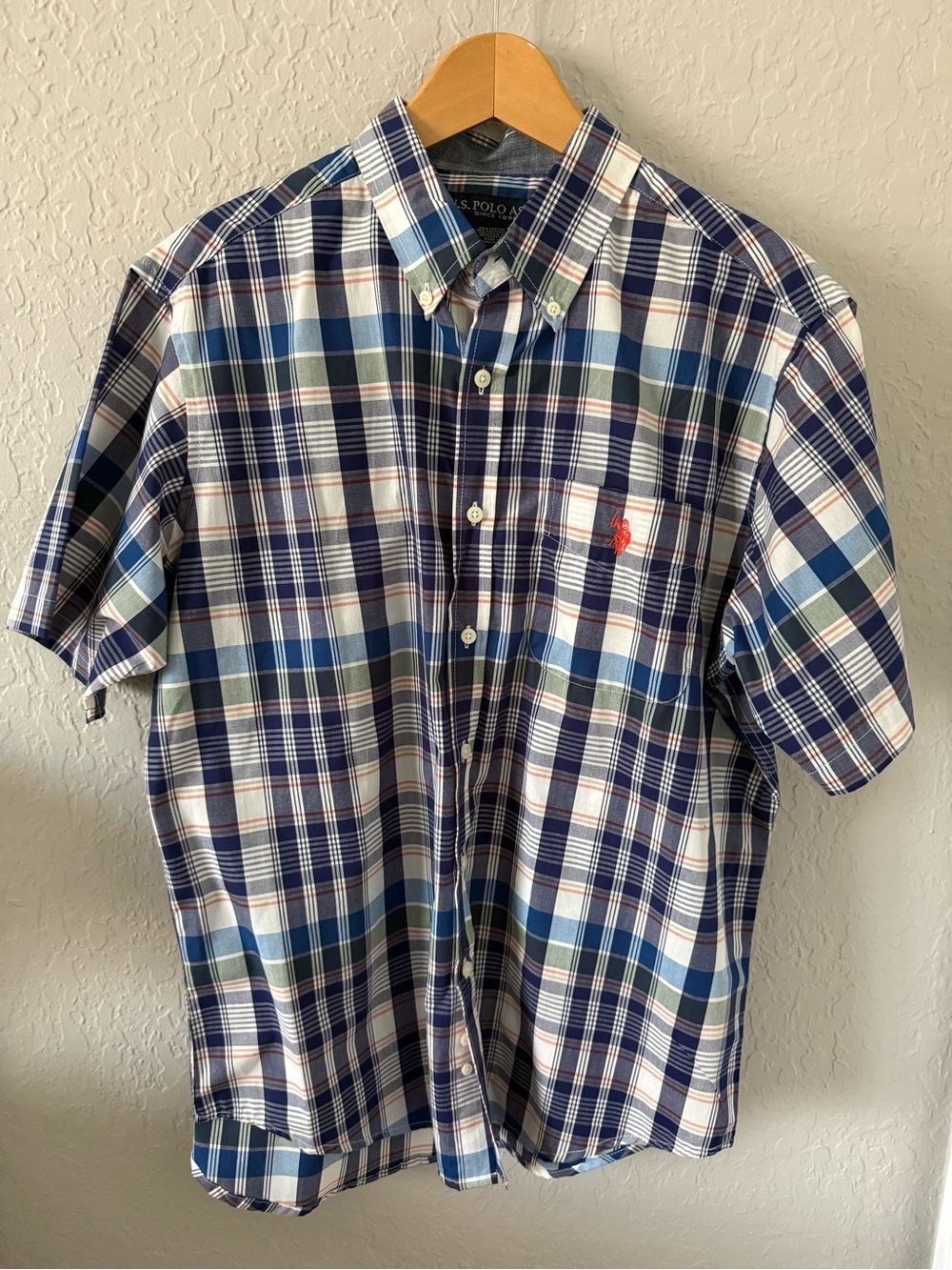 U.S. Polo Assn. Navy, White & Blue Plaid Short-Sleeve Button-Down Shirt